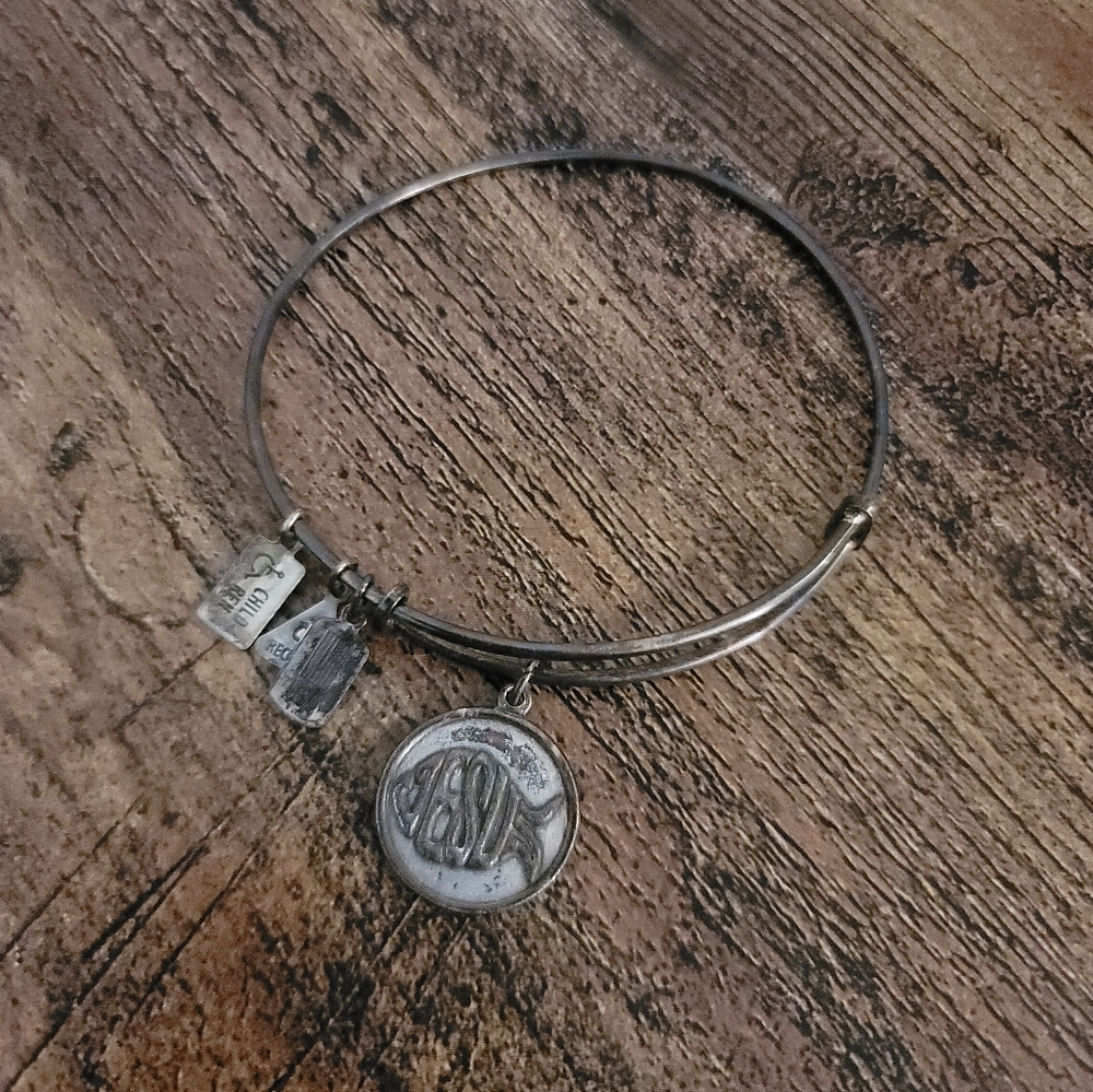 Wind & Fire Charm Bracelet